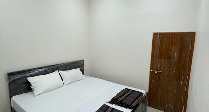 Hotel Bhagirath Room Type - Bedroom 4