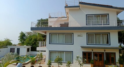 House Usha Kiran Room Type - House Usha Kiran