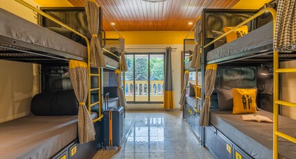 The Hosteller Lonavala, City Centre Room Type - Bed in 8 Bed Mixed Dormitory with Balcony and Pool View