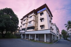 FabHotel Comfort Stays - Nr. Miramar Beach