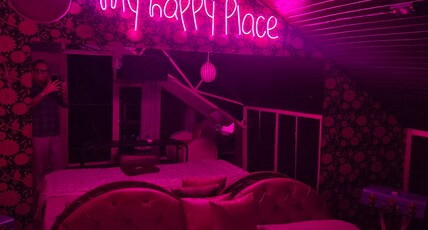 Tea Garden Homestay Budget Room Type - Think Pink