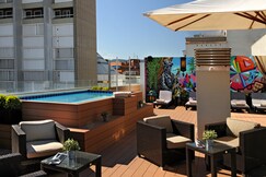 Sercotel Amister Art Hotel