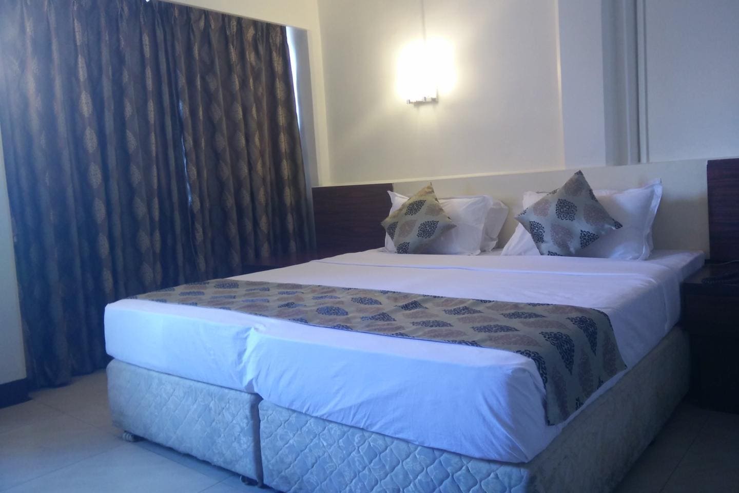 STRAND HOTEL - A Seafront Property - Tap to explore photos