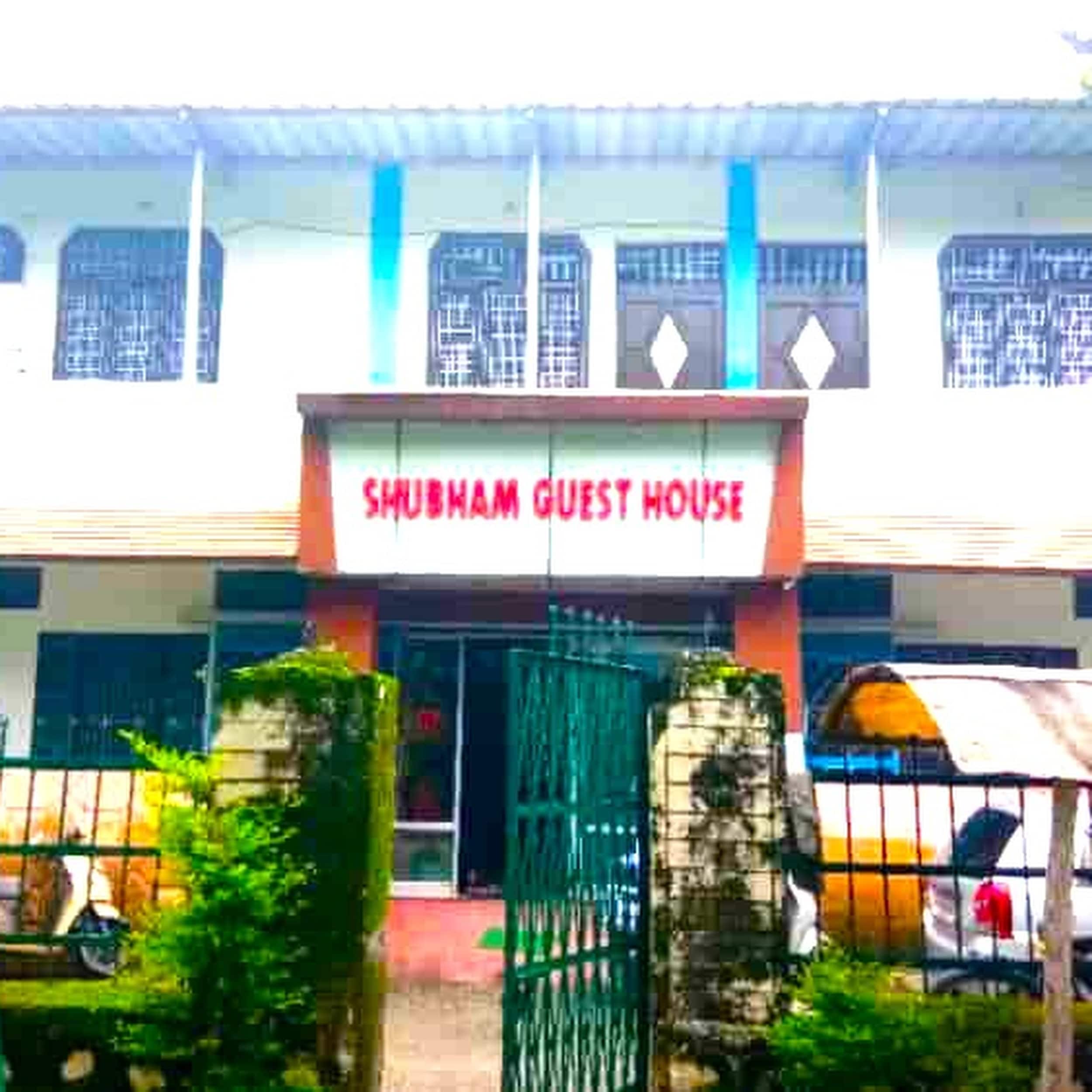 Shubham Guest House - Tap to explore photos