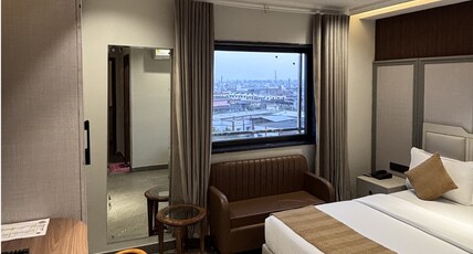 Hotel Classic Room Type - Super Deluxe Room