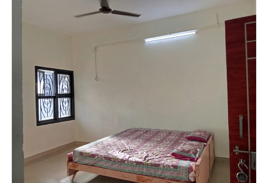 Sengottai Cottage - Tap to explore photos