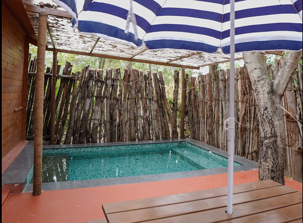 Boond - Wooden Cottage With Private Plunge Pool - Tap to explore photos