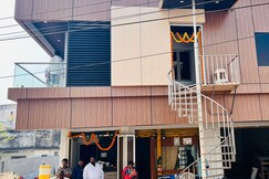SR Guest House