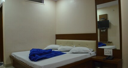 KUM KUM PALACE Room Type - Standard Double Bed Non AC
