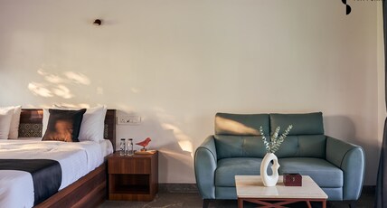 Green House By Privy Stays Room Type - Premium Private Couple Room W/Bathtub and Balcony
