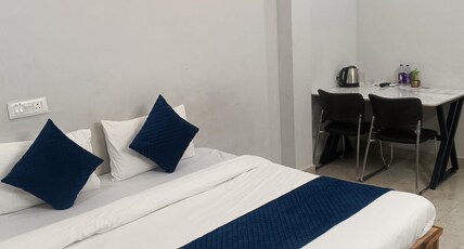 PAL Hotels Aahara Vihara Stay Inn Room Type - Deluxe AC Room