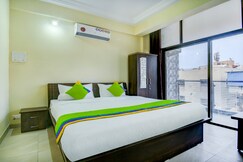 Treebo Sayaji Residency