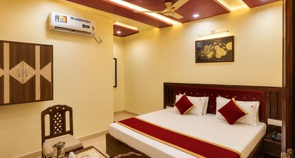 Hotel Pragati Palace Room Type - Executive Room