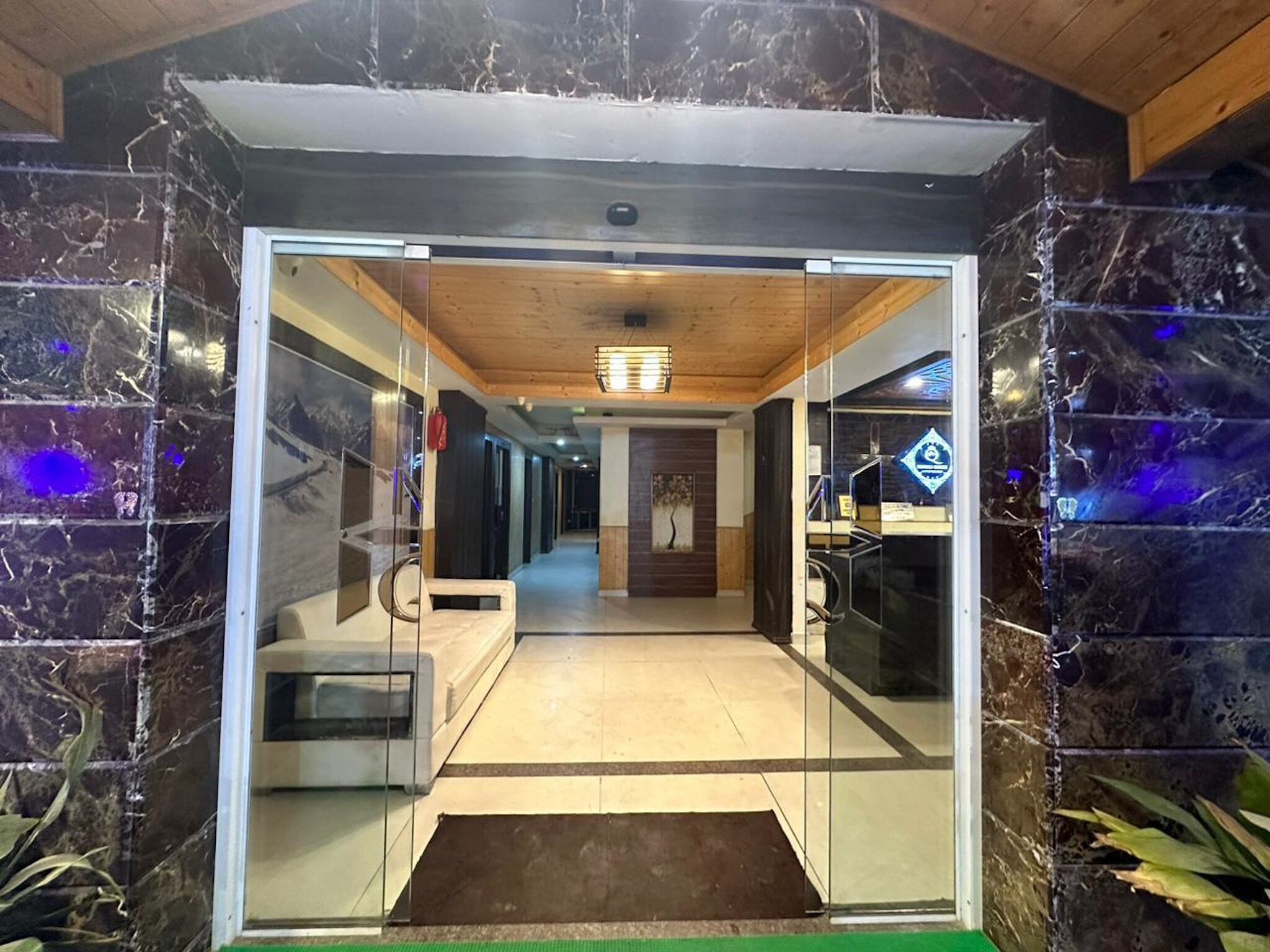 Main gallery