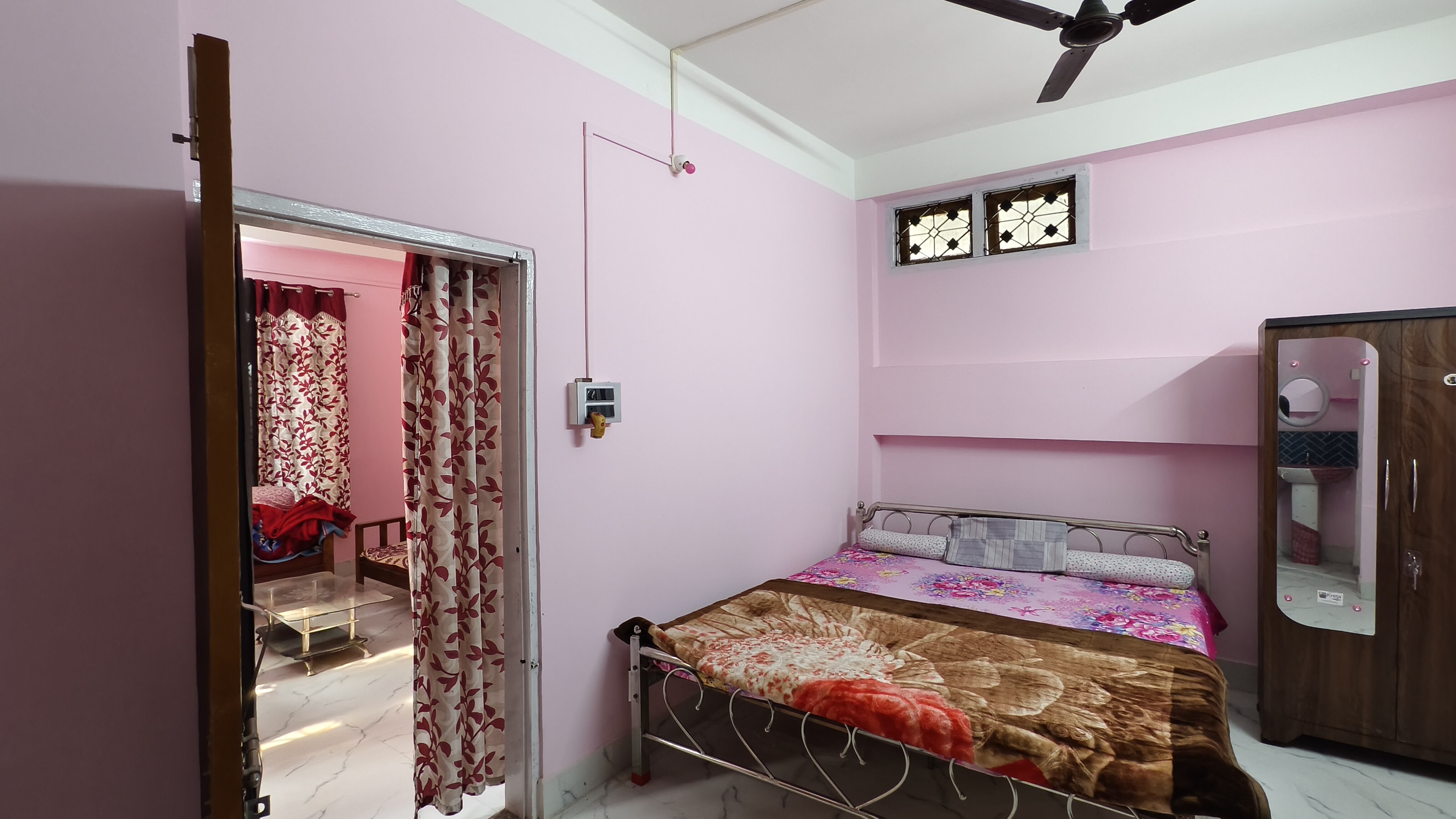 Delight Homestay - Tap to explore photos