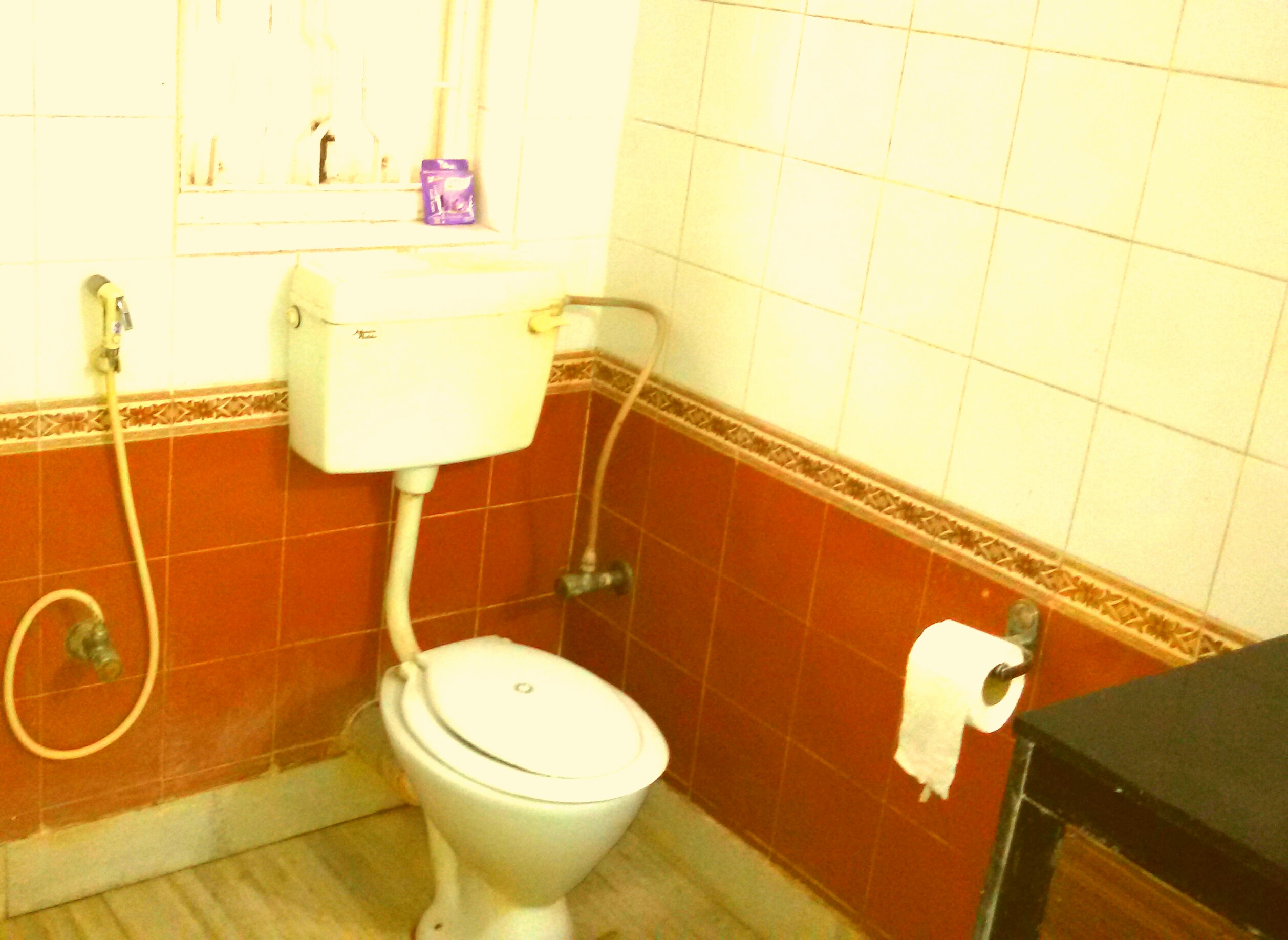 Comfort Guest House - Tap to explore photos