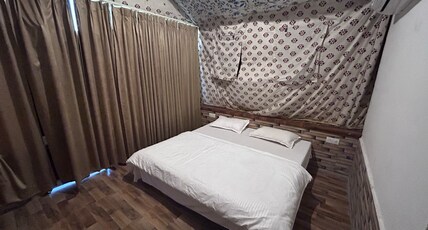 The ARC Riverside Room Type - Swiss Cottage 2