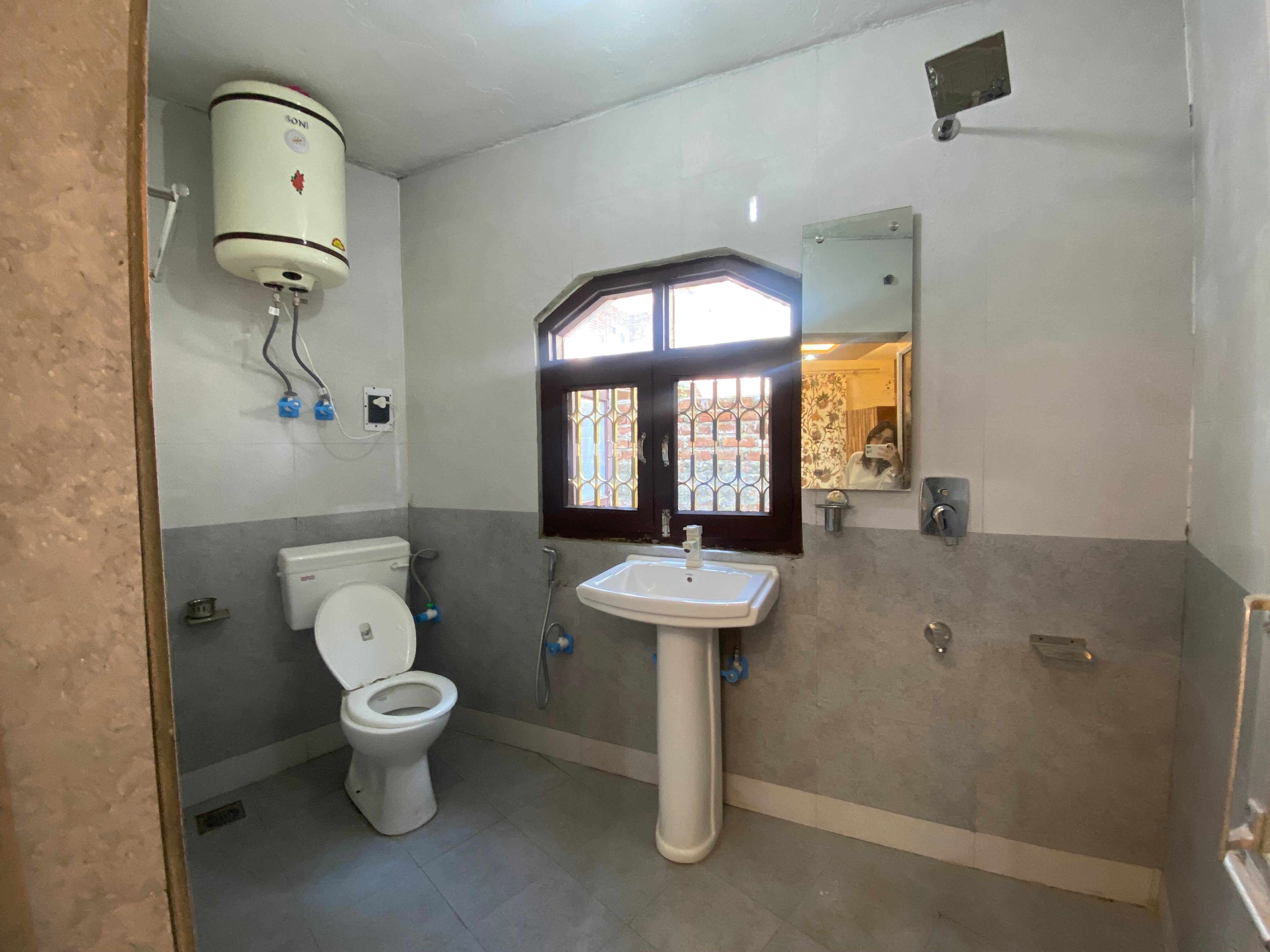 Rayyan Guest House - Tap to explore photos