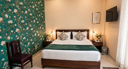 Hotel Harmony Heaven Room Type - Deluxe Triple Room Hotel Harmony Heaven Room Type - Deluxe Triple Room