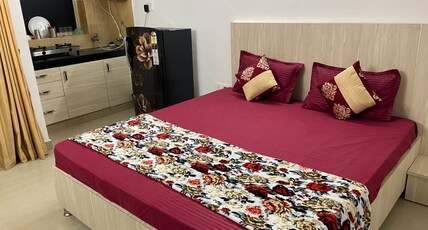 VisitorStayInn - 1BHK, 2BHK Room Type - Apartment-1