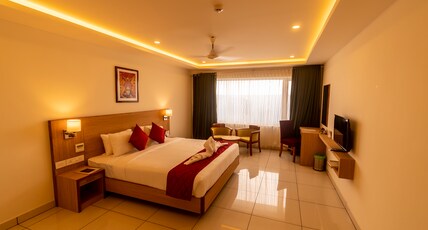 VIJAYA HOTEL & BAR Room Type - Executive Rooms