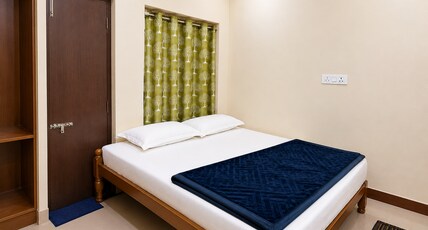 Kavisarathi M Room Type - Deluxe Room with City View
