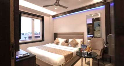 Hotel Le Cashew 1Min Walk From New Delhi Railway Station Room Type - Executive AC Room with Free Wi-Fi -Local ID Accepted Hotel Le Cashew 1Min Walk From New Delhi Railway Station Room Type - Executive AC Room with Free Wi-Fi -Local ID Accepted