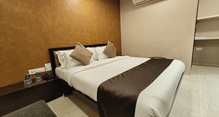 The Majlis Hotel Colaba Mumbai Room Type - Super Deluxe Double room