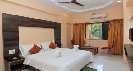 Hotel Royal Park Room Type - Deluxe Forest View