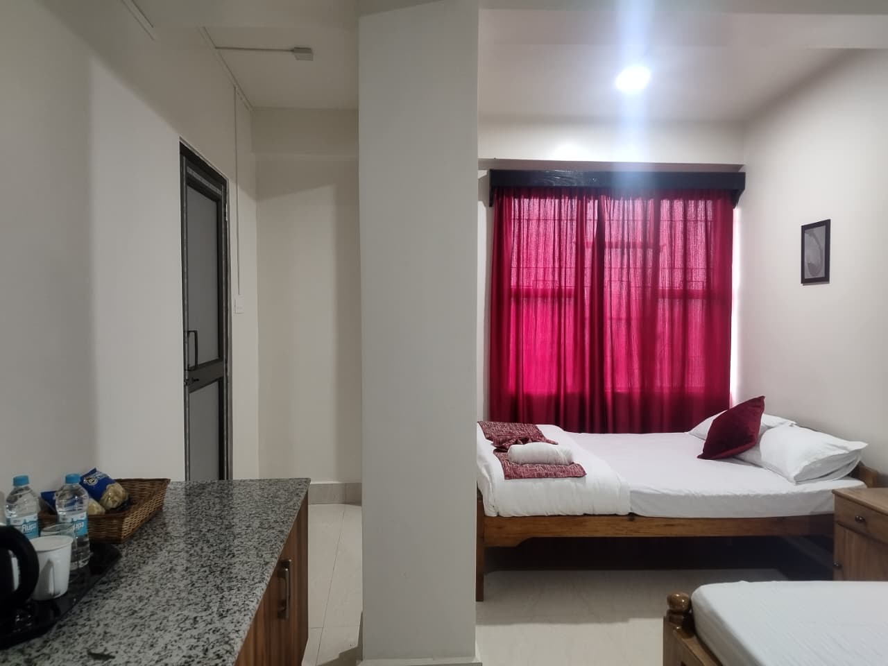 Riwaa's Guest House - Tap to explore photos