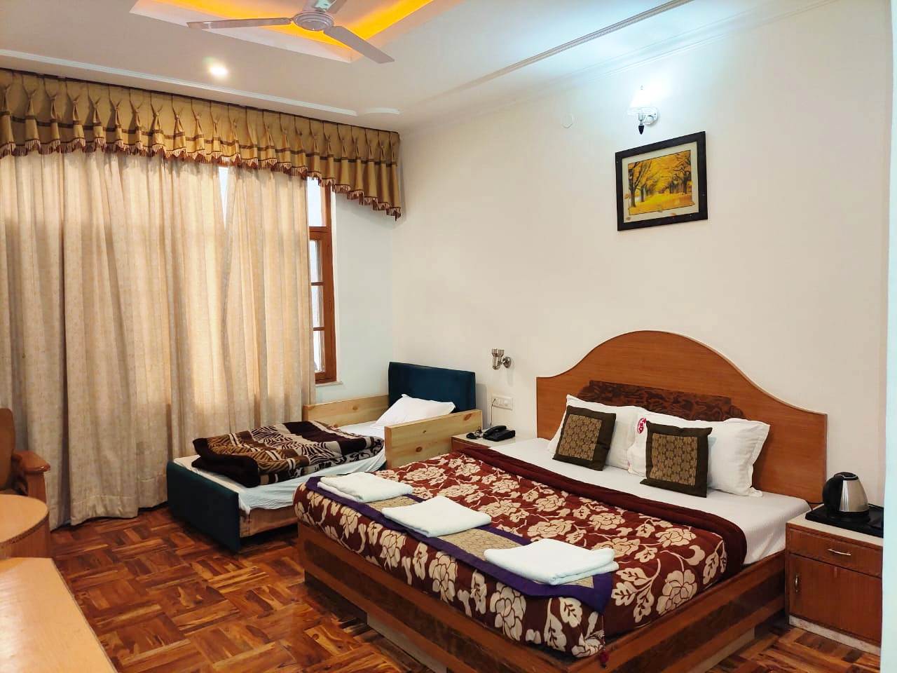 Shivalik Valley Resort - Sitapur Kedarnath - Tap to explore photos