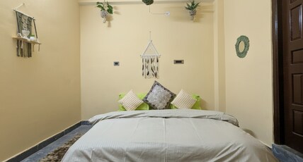 Dakshome Room Type - Standard Floor Bed Room