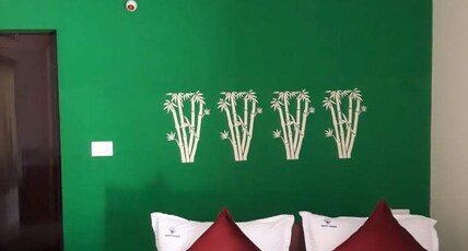 Happy Homes Service Apartments Porur Room Type - Deluxe Room