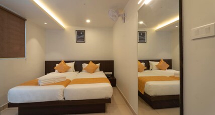 Hotel Happy Day Room Type - Deluxe Room