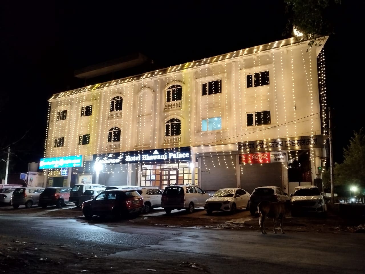 Hotel Bhawani Palace - Tap to explore photos