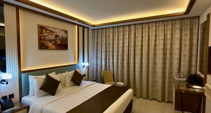 Smana Hotel Al Raffa Room Type - Standard King Room