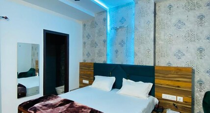 Hotel Azaara Room Type - Deluxe Room