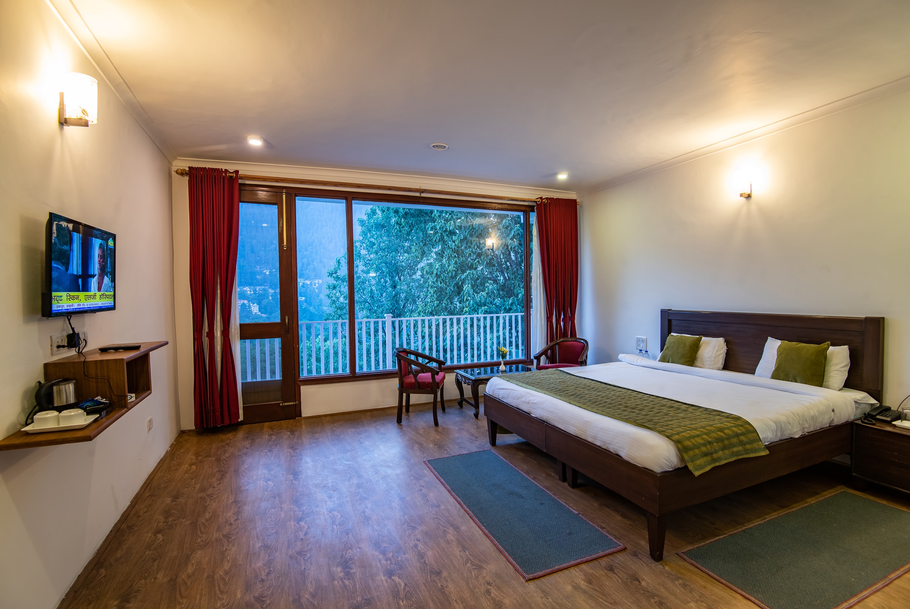 Xomotel Bungalow Krishanya | Rooms & Wi-Fi - Tap to explore photos