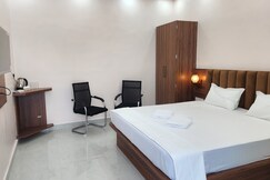 Hotel Nilayam Inn