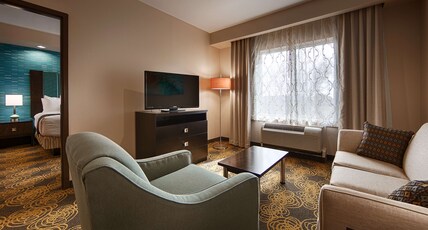 Best Western Premier Ashton Suites-Willowbrook Room Type - Suite-1 King Bed, Non-Smoking, 2 Rooms, Sofabed, Sitting Area, Kitchen, Safe Box, Full Breakfast