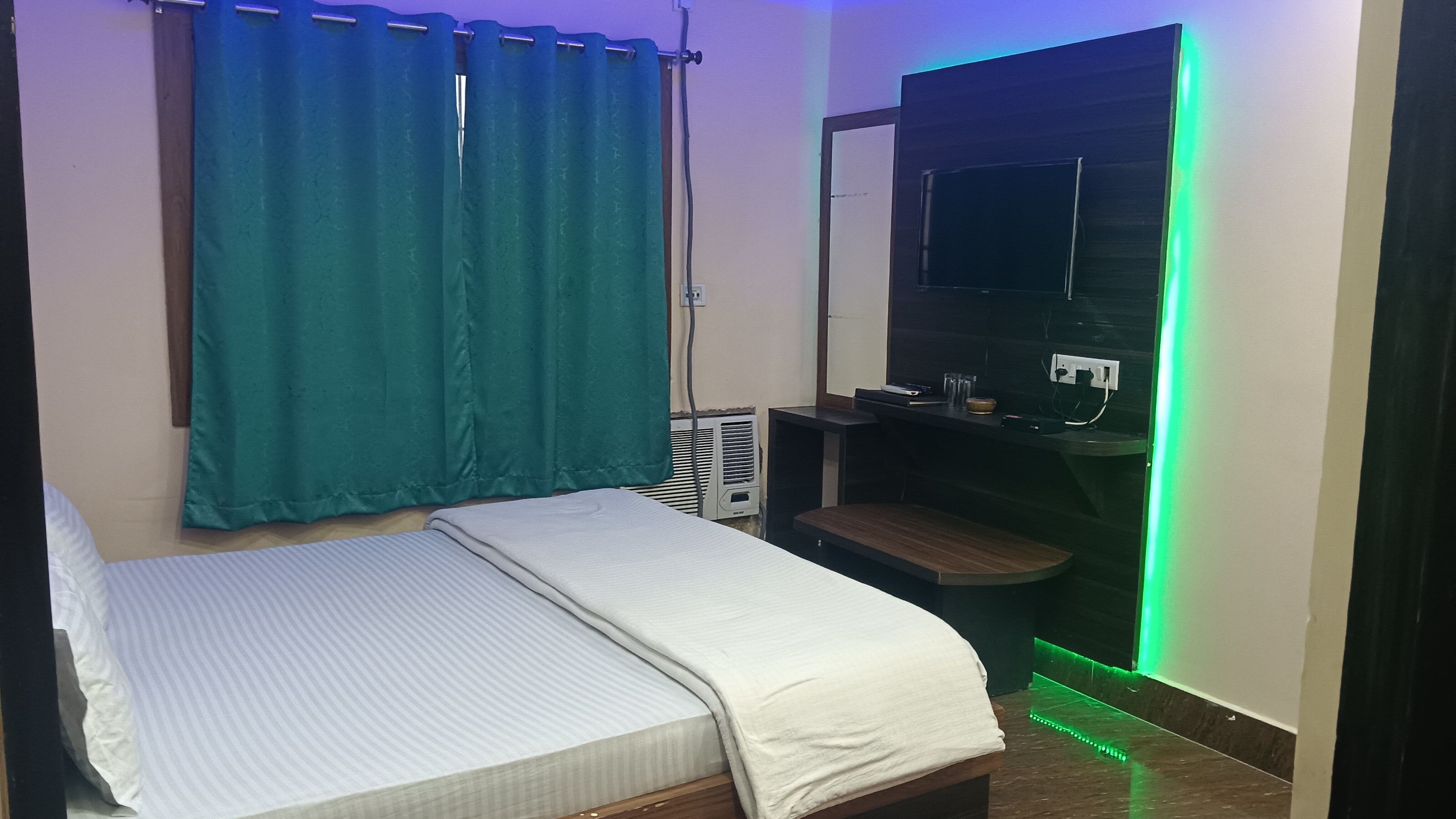 Raj Darbar Hotel - Tap to explore photos