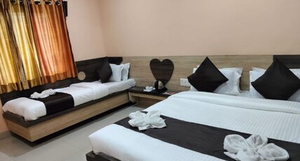 Hotel Sai Laxmi Room Type - Triple Bed Room A.C