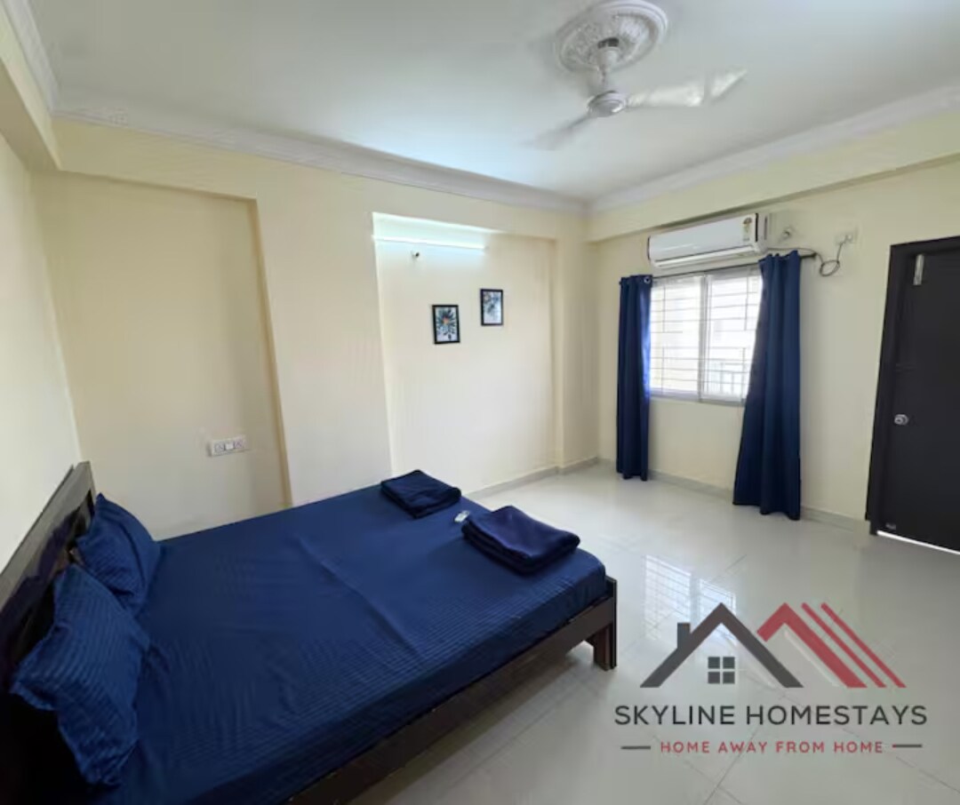 Elite 4BHK Apartment in Tolichowki - Tap to explore photos