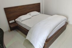 Maharani Hotel & Restaurant