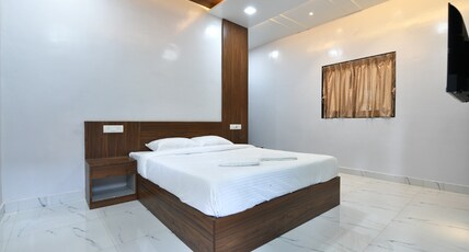 seashell retreat Room Type - Deluxe AC Cottage