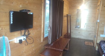 Trippr Chikkamagaluru Room Type - Wooden Private Cottage