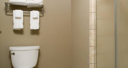 Homewood Suites by Hilton Bloomington Room Type - 1 KING 1 BDRM STE NONSMOK