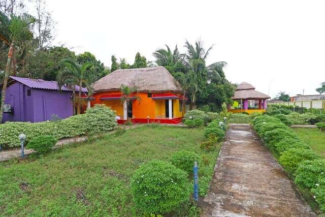 Hotel Shrinjini - Tap to explore photos