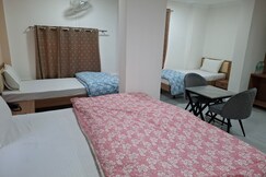 Hotel Kamla Palace