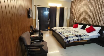 Traveller Inn Room Type - Deluxe Room
